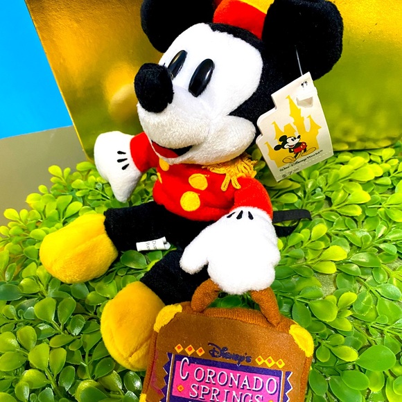 DISNEY EXCLUSIVE NWT 1990s CORONADO SPRINGS RESORT BELLHOP MICKEY BEAN BAG PLUSH - Picture 4 of 14